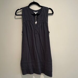 NWT Splendid Sleeveless Eyelet Detail Tunic in Charcoal - Size Medium